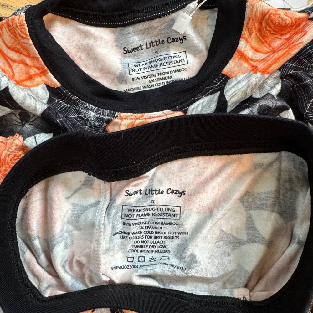 Sweet Little Cozys Bamboo Pajama 2T Orange Roses Spiderwebs Spooky Halloween Set - Picture 3 of 6